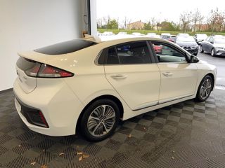 85000 : Hyundai MoceanRent | La Roche-sur-Yon - Océane Auto - HYUNDAI IONIQ Executive - IONIQ - Blanc - Automate sequentiel - Essence / Courant électrique