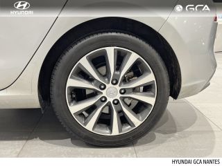 44800 : Hyundai NANTES SAINT HERBLAIN - GCH NANTES - HYUNDAI i30 - i30 - Platinum Silver - Traction - Essence