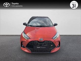 50000 : Hyundai Saint-Lô - GCA - TOYOTA Yaris - Yaris - Bi-ton Rouge Intense / Toit noir - Traction - Hybride : Essence/Electrique