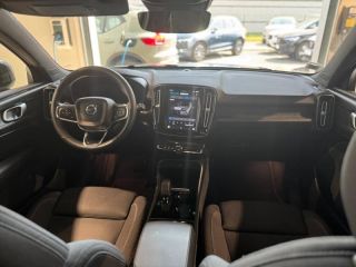 59640 : Hyundai Dunkerque - Europ&#039;Auto - VOLVO XC40 - XC40 - Argent Aurore métallisé - Traction - Electrique