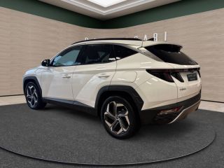 83130 : Hyundai Toulon - Autodif SAS - Groupe BALDASSARI - HYUNDAI TUCSON Executive - TUCSON IV - Blanc - Boîte automatique - Essence / Courant électrique
