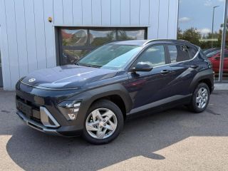 57685 : Hyundai Metz - Theobald Automobiles - HYUNDAI Kona - Kona - Denim Blue perlé métallisé - Traction - Essence