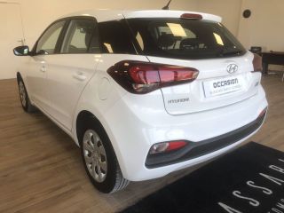 83130 : Hyundai Toulon - Autodif SAS - Groupe BALDASSARI - HYUNDAI i20 Initia - i20 II - Blanc - Boîte manuelle - Essence sans plomb