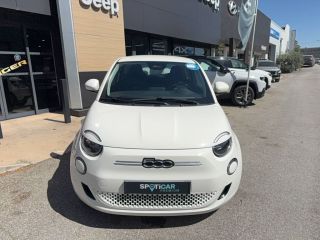 04100 : Hyundai Manosque - Pedinielli - FIAT 500e BERLINE Action Plus - 500 III ELECTRIQUE - Blanc                                              - Automate à fonct. Continu - Courant électrique