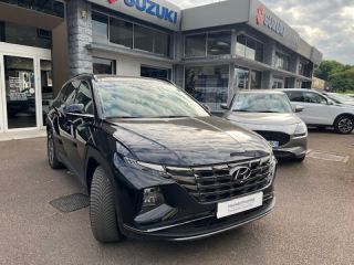 89100 : Hyundai Sens - APS - HYUNDAI Tucson - Tucson - Phantom Black Métal - Transmission intégrale - Hybride rechargeable : Essence/Electrique