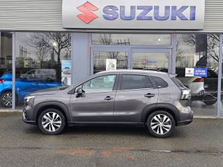 28600 : Hyundai Chartres - Alliance Automobile - SUZUKI S-Cross - S-Cross - Prem Titan Dark Gray métallisé - Transmission intégrale - Hybride : Essence/Electrique