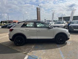 72100 : Hyundai Le Mans - GCH LE MANS - VOLKSWAGEN T-Roc - T-Roc - Gris Indium/Noir - Traction - Essence