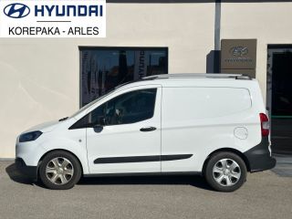 13200 : HYUNDAI Arles - Lexa Automobile - FORD TRANSIT COURIER FOURGON AMBIENTE - TRANSIT COURIER - Blanc - Boîte manuelle - Diesel