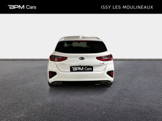 92130 : Hyundai ISSY-LES-MOULINEAUX - ELLIPSE AUTOMOBILES - KIA Ceed - Ceed - Blanc - Traction - Diesel/Micro-Hybride