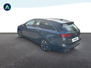 75013 : Hyundai Paris 13 - BPM Cars - KIA Ceed SW - Ceed SW - Bleu Galaxie - Traction - Hybride rechargeable : Essence/Electrique