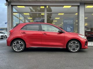 57200 : Hyundai Sarreguemines - Theobald Automobiles - KIA Rio - Rio - Rouge Grenadine - Traction - Essence