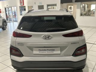 82005 : Hyundai Montauban - Pierre Guirado Automobiles - HYUNDAI Kona - Kona - Chalk White Métal - Traction - Electrique