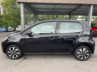 64100 : Hyundai Bayonne - Oceanic Auto - VOLKSWAGEN up! - up! - Noir Intense nacrée - Traction - Essence