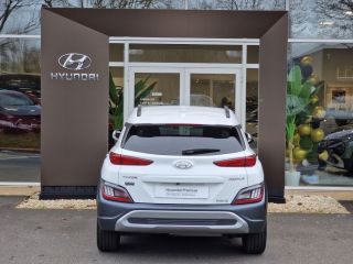 77240 : Hyundai Melun - CAP FOURNIER - HYUNDAI KONA HYBRID Executive - KONA - Blanc - Automate sequentiel - Essence / Courant électrique