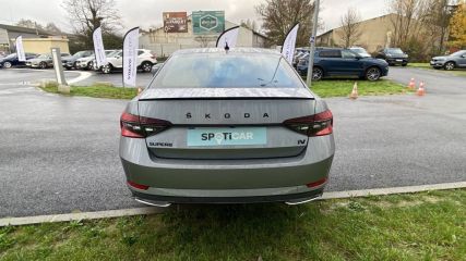 31200 : Hyundai TOULOUSE NORD - AUTO NORD - SKODA SUPERB Sportline - SUPERB III - GRIS FONCE - Automate sequentiel - Essence / Courant électrique