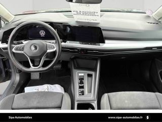 31200 : Hyundai TOULOUSE NORD - AUTO NORD - VOLKSWAGEN GOLF Life Business 1st - GOLF VIII - GRIS - Automate sequentiel - Essence sans plomb