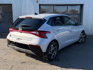 57685 : Hyundai Metz - Theobald Automobiles - HYUNDAI i20 - i20 - Lumen Gray Métal - Traction - Essence