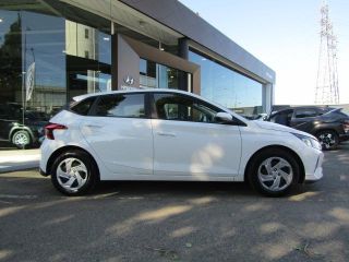 91100 : Hyundai Corbeil-Essonnes - CAP Fournier - HYUNDAI i20 Initia - i20 III - Blanc - Boîte manuelle - Essence sans plomb