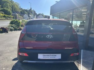50300 : Hyundai Avranches - GCA - HYUNDAI Bayon - Bayon - Dragon Red Métal - Traction - Essence