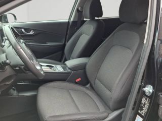 56000 : Hyundai Vannes - Park Lann Automobiles - HYUNDAI Kona - Kona - Phantom Black Métal - Traction - Electrique