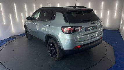 31200 : Hyundai TOULOUSE NORD - AUTO NORD - JEEP COMPASS Upland - COMPASS II - VERT - Boîte automatisée - Essence sans plomb