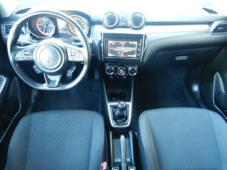 52000 : Hyundai Chaumont - Garage Michel Bazin - SUZUKI Swift - Swift - Premium Silver métallisé - Traction - Essence/Micro-Hybride