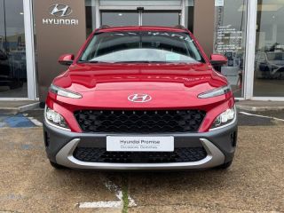 72100 : Hyundai Le Mans - GCA LE MANS - HYUNDAI Kona - Kona - Pulse Red Métal - Traction - Hybride : Essence/Electrique