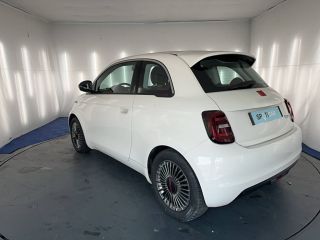 31200 : Hyundai TOULOUSE NORD - AUTO NORD - FIAT 500e BERLINE MY22 SERIE 1 STEP 2 (RED) - 500 III - Blanc - Automate à fonct. Continu - Courant électrique