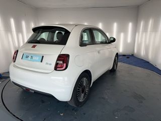 31200 : Hyundai TOULOUSE NORD - AUTO NORD - FIAT 500e BERLINE MY22 SERIE 1 STEP 2 (RED) - 500 III - Blanc - Automate à fonct. Continu - Courant électrique