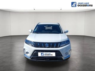 73290 : Hyundai Chambéry - Jean Lain Mobilités - SUZUKI VITARA Privilège - VITARA IV - BLANC - Boîte automatique - Essence / Courant électrique
