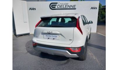 30100 : Hyundai Alès - Auto Hall - KIA NIRO Motion - NIRO II - Blanc - Automate sequentiel - Essence / Courant électrique