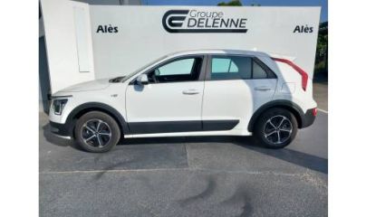 30100 : Hyundai Alès - Auto Hall - KIA NIRO Motion - NIRO II - Blanc - Automate sequentiel - Essence / Courant électrique
