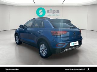 33110 : Hyundai Bordeaux Nord Le Bouscat - Sipa Automobiles - VOLKSWAGEN T-ROC Life - T-ROC - Bleu - Boîte manuelle - Essence sans plomb