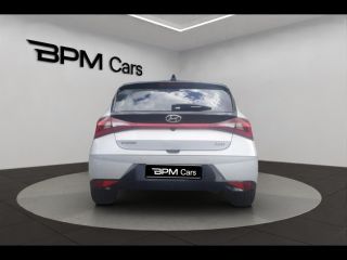 92250 : Hyundai La Garenne-Colombes - BPM Cars - HYUNDAI i20 - i20 - Sleek Silver Métal/Toit/rétros Black - Traction - Essence/Micro-Hybride