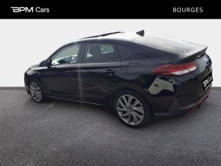 18230 : Hyundai Bourges - ELLIPSE Automobiles - HYUNDAI i30 Fastback - i30 Fastback - Phantom Black Métal - Traction - Essence