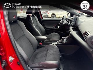 50000 : Hyundai Saint-Lô - GCA - TOYOTA Yaris - Yaris - Bi-ton Rouge Intense / Toit noir - Traction - Hybride : Essence/Electrique
