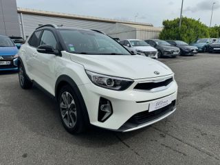 31683 : Hyundai Toulouse Sud Labège - Automobiles Delahaye - KIA Stonic - Stonic - Blanc Céleste - Traction - Essence/Micro-Hybride