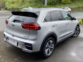 50300 : Hyundai Avranches - GCA - KIA e-Niro - e-Niro - Gris Aluminium métallisé - Traction - Electrique