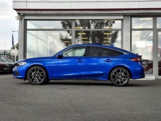 57200 : Hyundai Sarreguemines - Theobald Automobiles - HONDA Civic - Civic - Bleu Cristallin Premium Métallisé - Traction - Hybride : Essence/Electrique