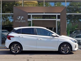77240 : Hyundai Melun - CAP FOURNIER - HYUNDAI i20 Intuitive - i20 III - Blanc - Automate sequentiel - Essence sans plomb