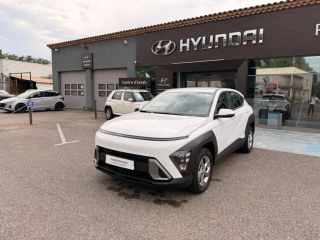84120 : Hyundai PERTUIS - SA PEDINIELLI - HYUNDAI KONA Intuitive - KONA II - BLANC - Automate sequentiel - Essence / Courant électrique