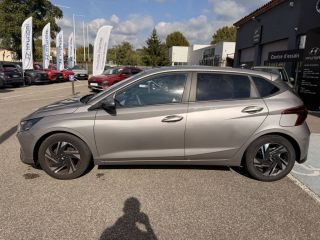 84120 : Hyundai PERTUIS - SA PEDINIELLI - HYUNDAI i20 Initia - i20 III - Gris - Boîte manuelle - Essence sans plomb