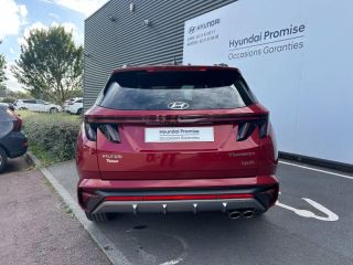 14100 : Hyundai Lisieux - Trajectoire Automobiles - HYUNDAI Tucson - Tucson - Sunset Red Métal/Toit/rétros Black - Traction - Hybride : Essence/Electrique