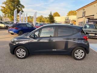 84120 : Hyundai PERTUIS - SA PEDINIELLI - HYUNDAI i10 Creative - i10 III - Gris - Boîte automatisée - Essence sans plomb