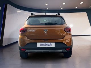 06130 : Hyundai Grasse - Garage Jean Cauvin - DACIA SANDERO Stepway Confort - SANDERO III - Orange - Boîte manuelle - Essence ou gaz