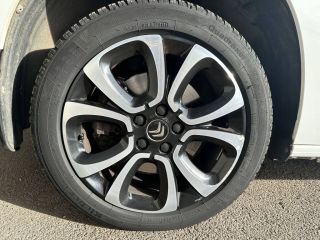 21300 : Hyundai Dijon - Privilège Automobiles - CITROEN BERLINGO Shine - BERLINGO III - BLANC - Boîte automatique - Essence sans plomb
