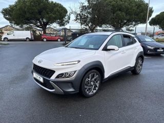 56000 : Hyundai Vannes - Park Lann Automobiles - HYUNDAI Kona - Kona - Atlas White - Traction - Hybride : Essence/Electrique