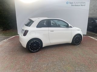 33110 : Hyundai Bordeaux Nord Le Bouscat - Sipa Automobiles - FIAT 500 NOUVELLE MY22 SERIE 1 STEP 1 Icône Plus - 500 III - Blanc - Automate à fonct. Continu - Courant électrique