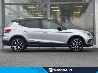 57200 : Hyundai Sarreguemines - Theobald Automobiles - SEAT Arona - Arona - Gris Urbain Métal/Toit Noir Minuit - Traction - Essence