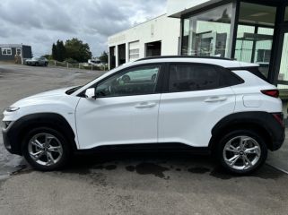 50300 : Hyundai Avranches - GCA - HYUNDAI Kona - Kona - Atlas White - Traction - Essence/Micro-Hybride